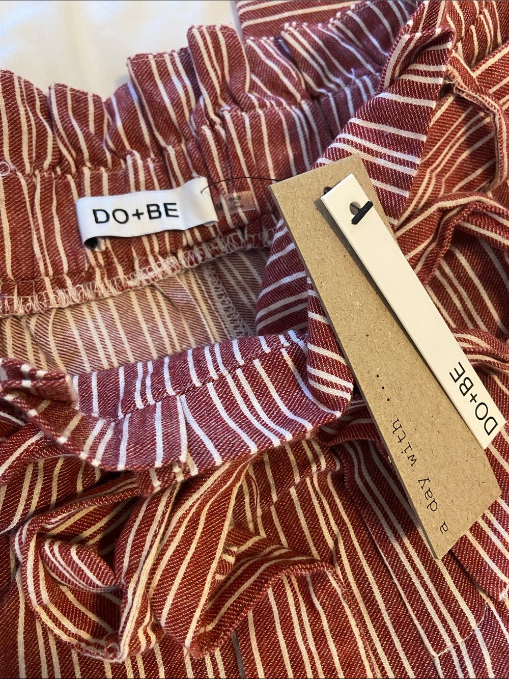 DO+BE Paperbag-Waist Wide-Leg Cropped Pants Rust Red/White Striped Womans M - Picture 4 of 7